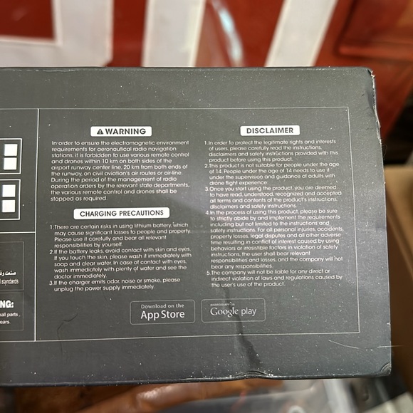 2.4 GHZ Drone Unmanned Aerial Vehicle equipped with a dual HD camera - Picture 5 of 5